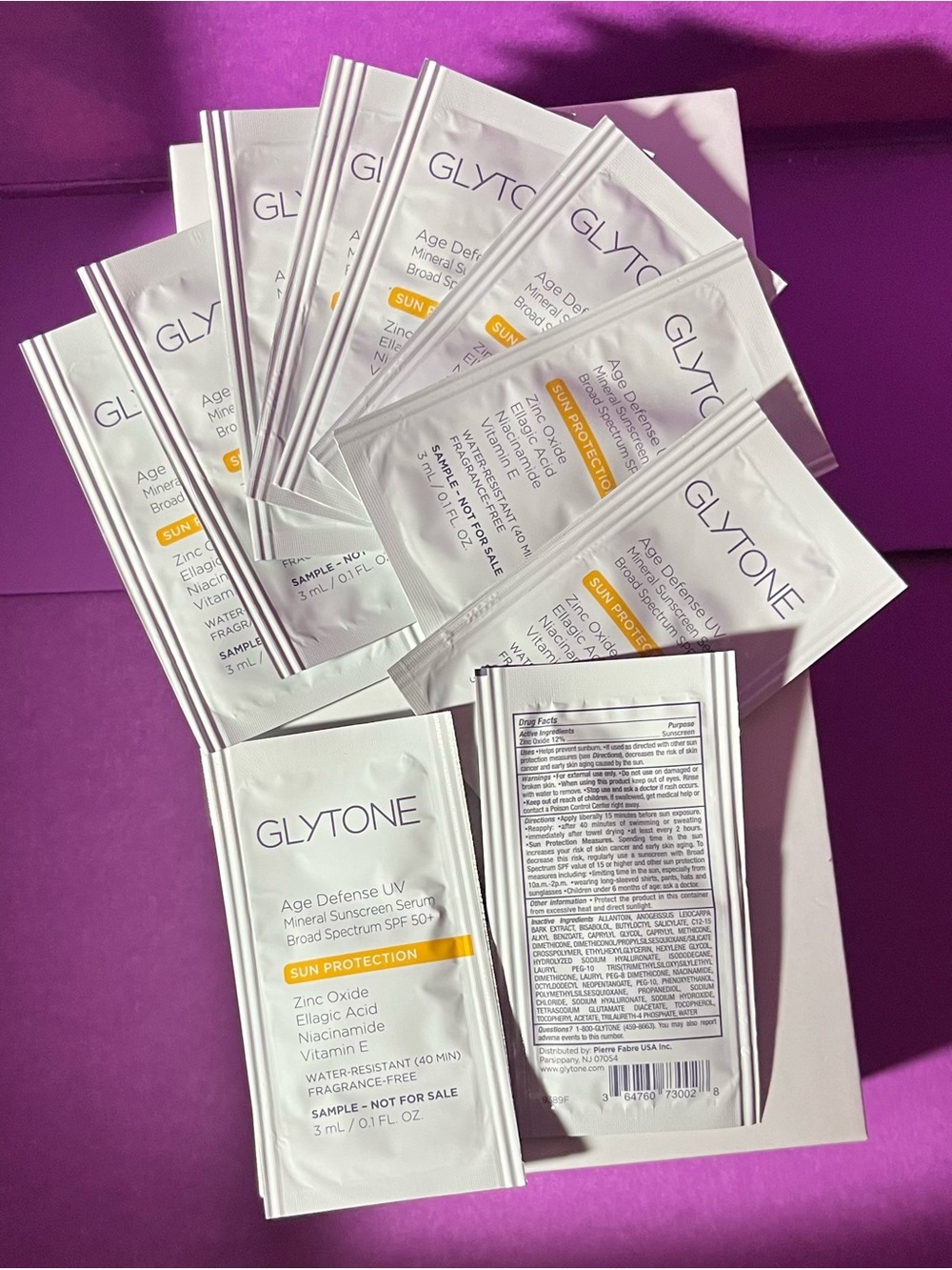 GLYTONE - Age Defense UV Mineral Sunscreen Serum SPF 50+ – 10 piece sample set🌻